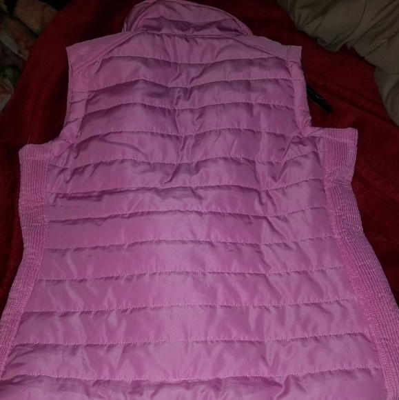 Pink Vest - Picture 3 of 7